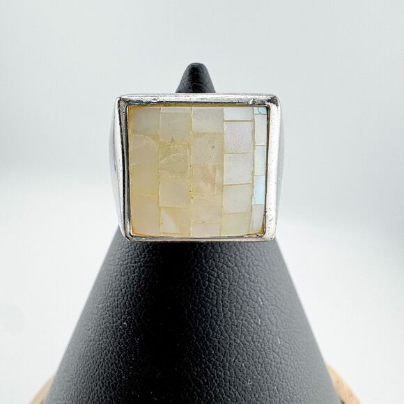Lia Sophia Silver Tone Mother of Pearl Mosaic Ring Modern Square Statement - Picture 3 of 10
